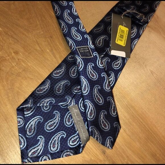 $120 DANIEL‎ CREMIEUX SIGNATURE COLLECTION TIE LIMITED EDITION 100% SILK 88/96 - Picture 4 of 6